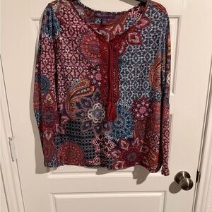 Gloria Vanderbilt Red and Blue Paisley Blouse